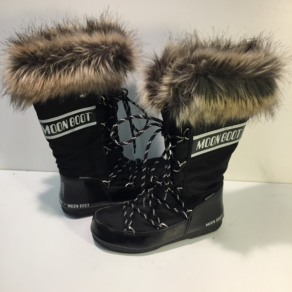cute moon boots